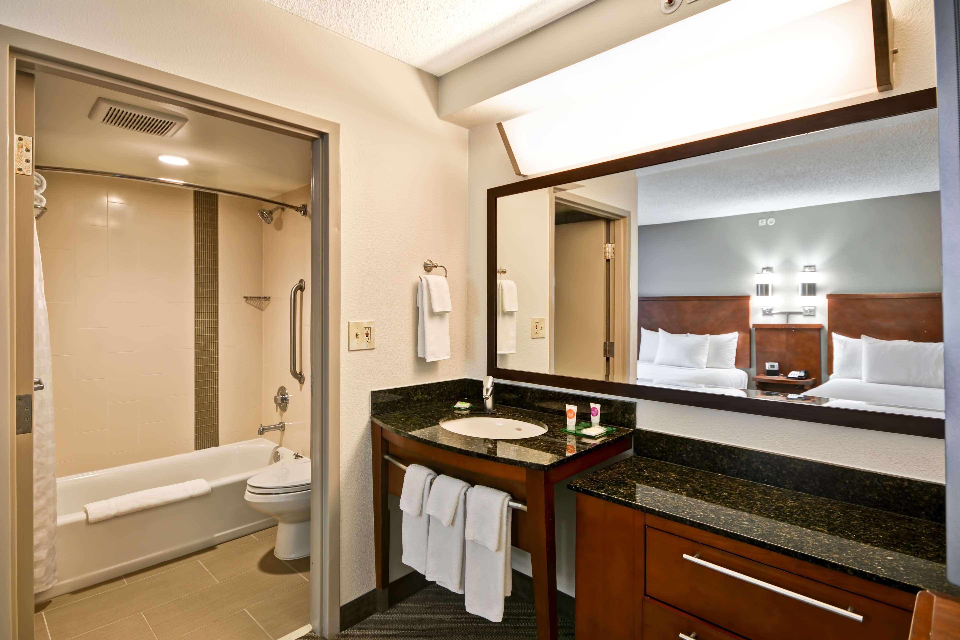 Hyatt Place Richmond Airport מראה חיצוני תמונה